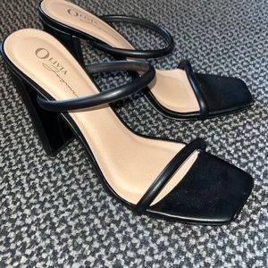 Forever 21 strappy sandal heel